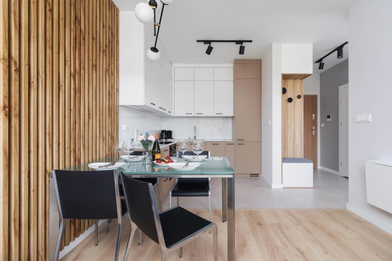 Lotniczowka Apartments By Renters Prestige Kraków Eksteriør billede