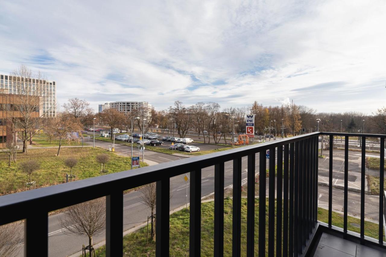 Lotniczowka Apartments By Renters Prestige Kraków Eksteriør billede