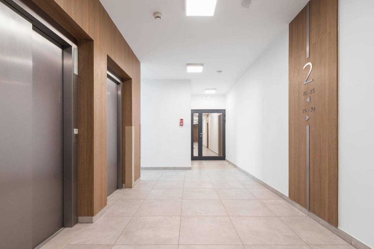 Lotniczowka Apartments By Renters Prestige Kraków Eksteriør billede